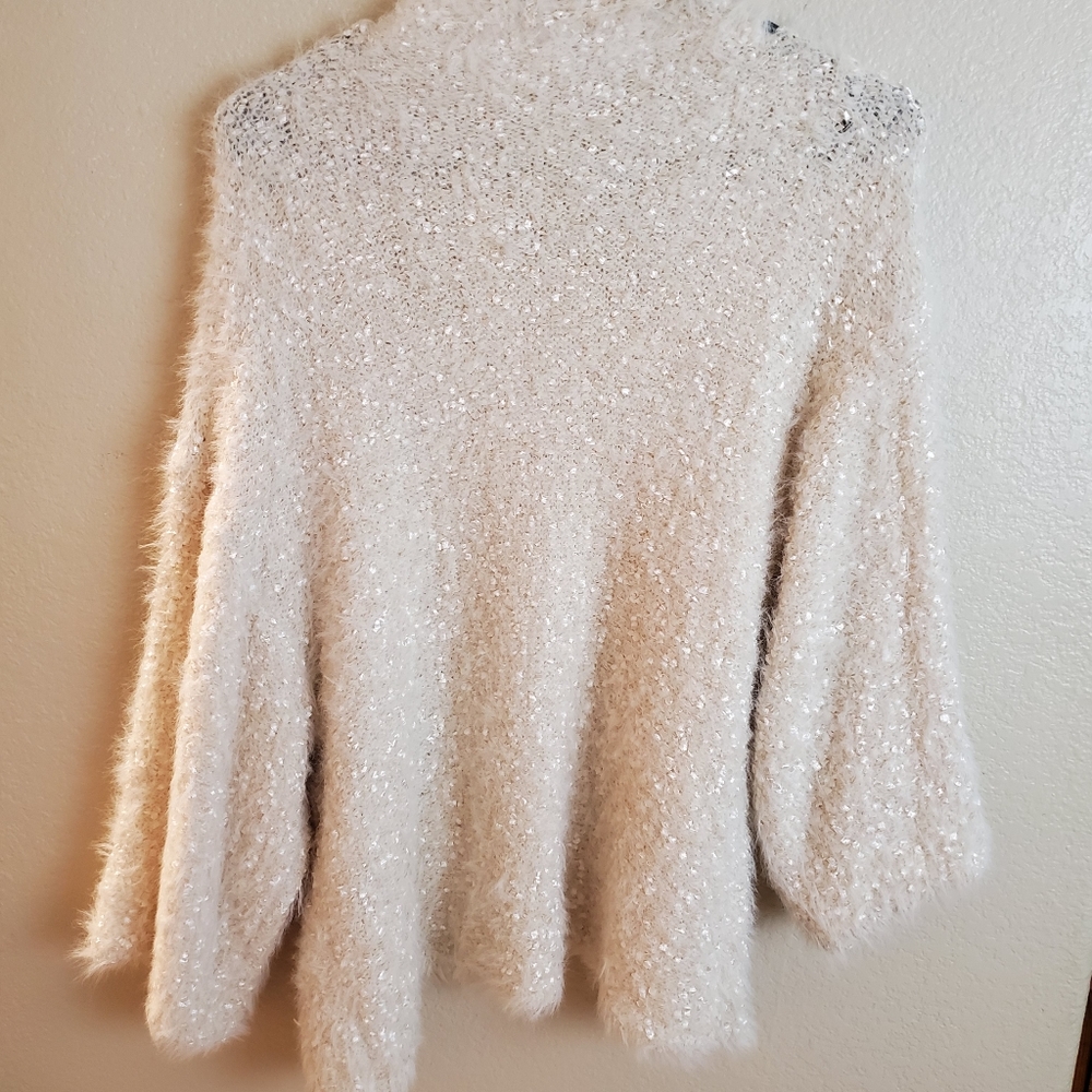 Sleeping on Snow Ivory Shimmer Sparkle Fuzzy Cozy Kimono Cardigan Sweater - Picture 10 of 10